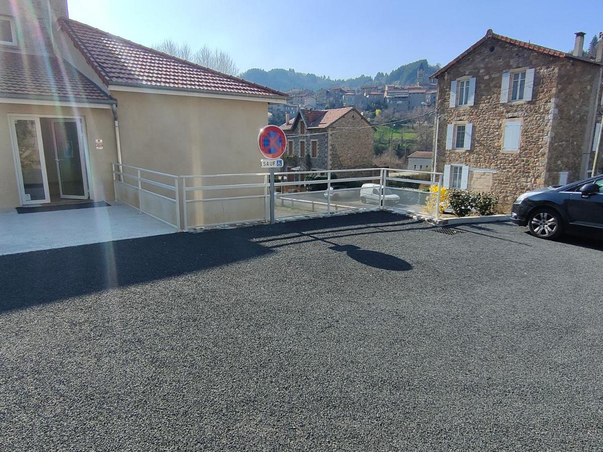 Le Payanke Ardechois Hotel Saint-Martin-de-Valamas Exterior photo